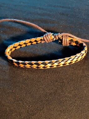 Braided Black and Tan Leather Bracelet